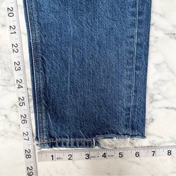 AEO high waisted mom jeans distressed destroyed medium wash size 4 - Picture 6 of 9